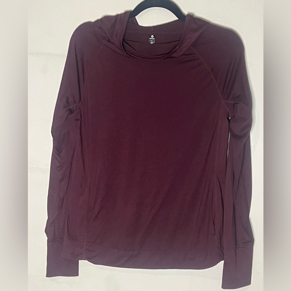 90 Degree by Reflex Hoodie - lightweight - Picture 2 of 4